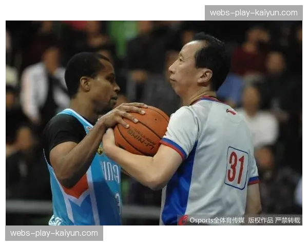 新疆外援多米尼克·琼斯因轻微拉伤将轮休常规赛收官战 新疆外援多米尼克·琼斯因轻微拉伤将轮休常规赛收官战