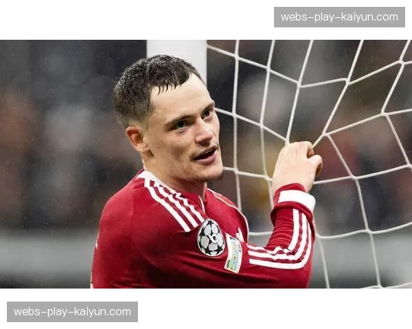 特写镜头：维尔茨精妙直塞助攻，格里马尔多冷静推射破门